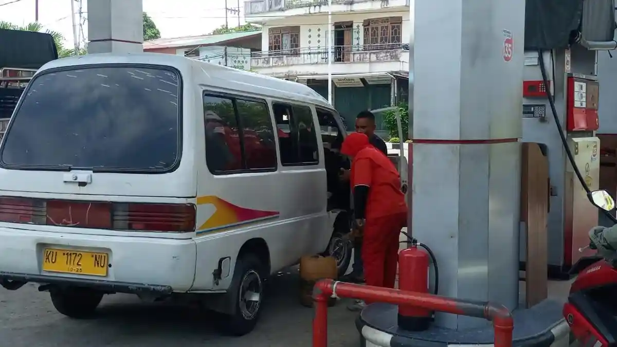 Sopir Angkot Kedapatan Isi Pertalite Pakai Jeriken di APMS Cahaya, Polres Nunukan: Kami Akan Cek