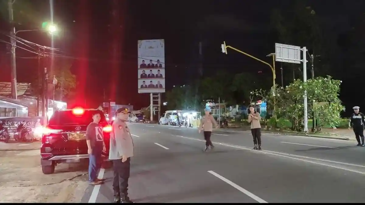 Kapolres Belitung Timur Turun ke Jalan Maksimalkan Strong Point Malam