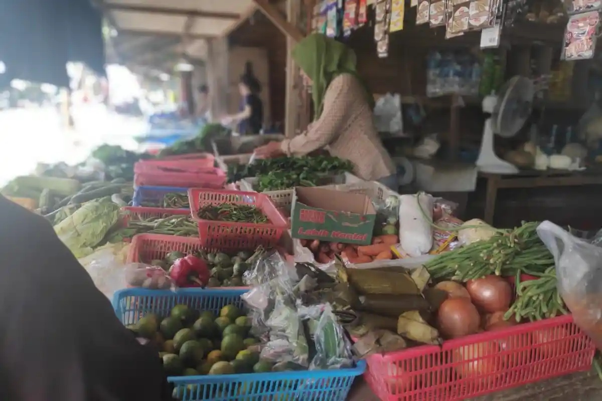 Harga Sejumlah Bahan Pokok di Pasar Induk Penajam Naik, Pedagang Sebut Kenaikannya Tak Tinggi