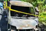 Minibus-logistik-Daihatsu-Granmax-milik-Bank-BNI-terbakar.jpg