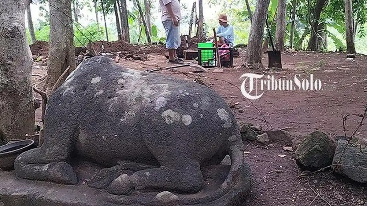 Setelah Temuan 2 Pocong Mini di Situs Watugenuk Boyolali, Kini Ada Arca Lembu Andini