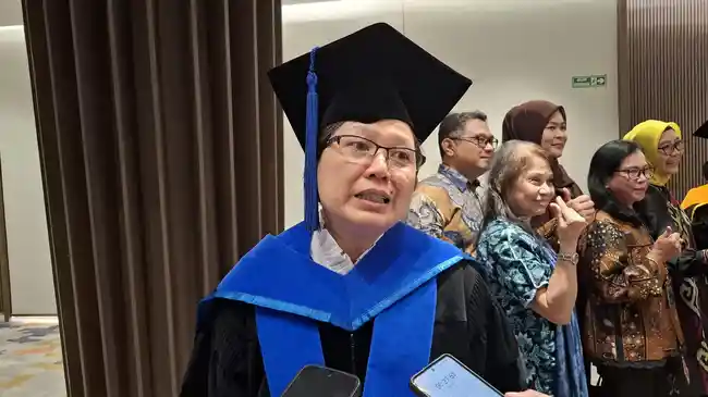 Kritik Dominasi Native Speaker, Guru Besar Unika Atma Jaya Dorong Kemampuan Multibahasa 