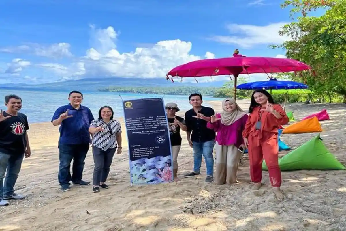 Tim Pengmas UI Dampingi Warga Likupang Timur Sulawesi Utara Tingkatan Nilai Tambah Sumber Daya Laut