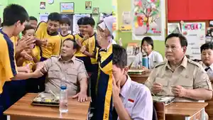 PRABOWO-CICIPI-MBG-Prabowo-Subianto-mengunjungi-SMPN-111-Jakarta.jpg