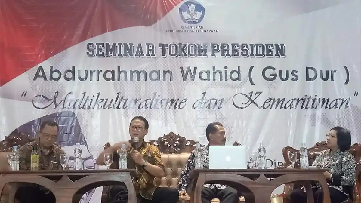 Gus Dur Kembalikan Dasar Pembangunan Ekonomi yang Awalnya Berorientasi Darat Menjadi Laut