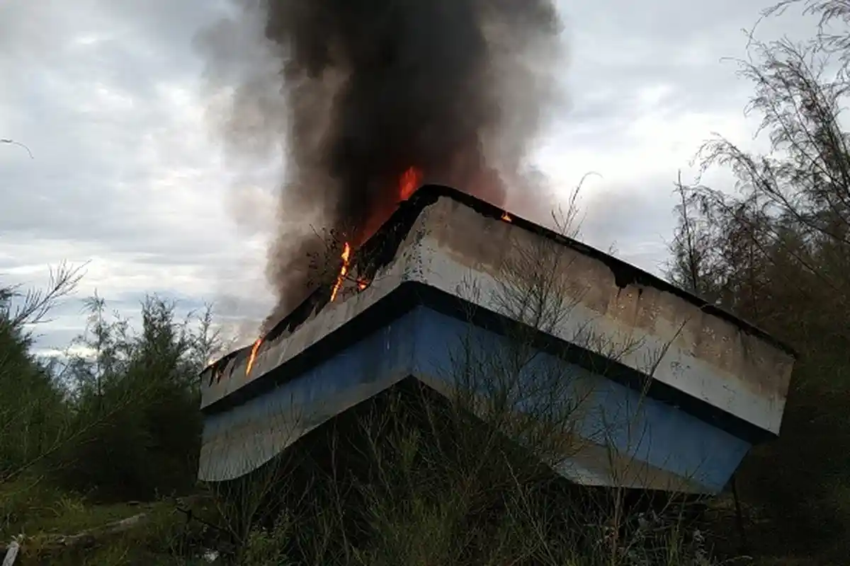 Kapal Inka Mina Bantuan KKP tak Belayar 3 Tahun, Tiba-tiba Terbakar, Ada Apa Dibalik Sabotase Ini?