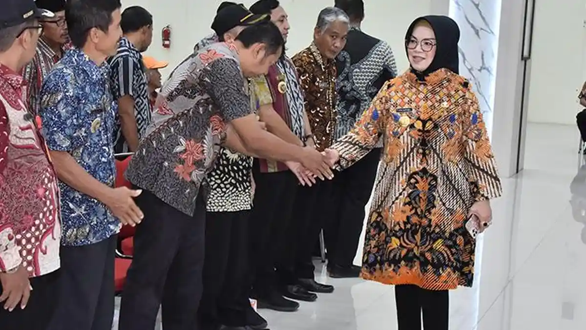 Tingkatkan Perekonomian Desa di Sukoharjo, Bupati Etik Paparkan Soal Koperasi Merah Putih