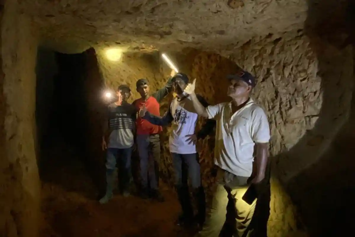 Warga Halmahera Barat Temukan Bunker yang Diduga  Peninggalan Tentara Jepang