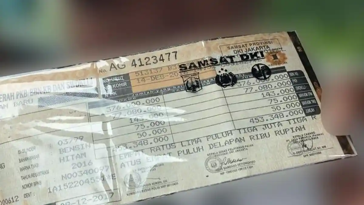 Petugas Kaget Temukan Pemilik Lamborghini yang Tunggak Pajak Tinggal di Kampung Padat