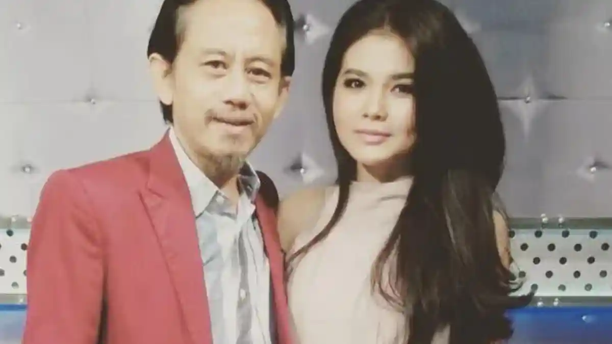 Diam-diam Tak Tinggal Serumah dengan Sang Istri, Epy Kusnandar Diisukan Cerai, Karina Ranau: Pisah