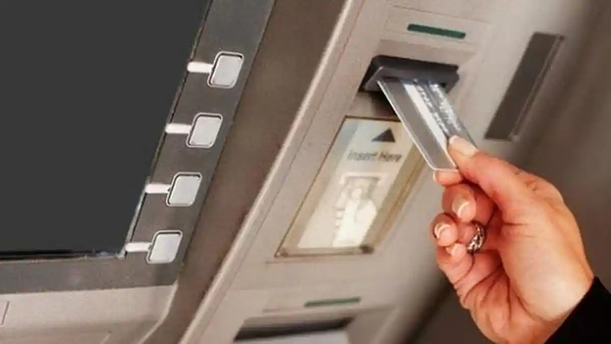 Nasabah Bingung Uang Ludes Rp 107 Juta, Ternyata Kena Modus Ganjal Kartu ATM, Komplotan Bagi Tugas