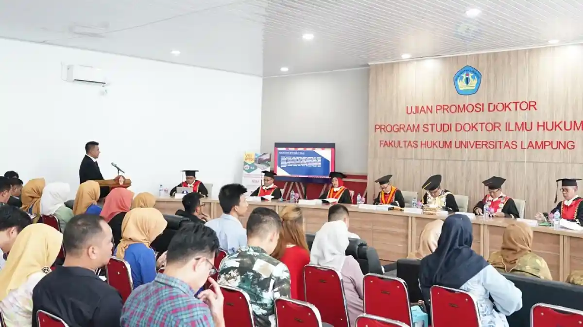 Muhammad Rony Usung Disertasi Konstruksi Tuntutan Bebas oleh JPU dan ...