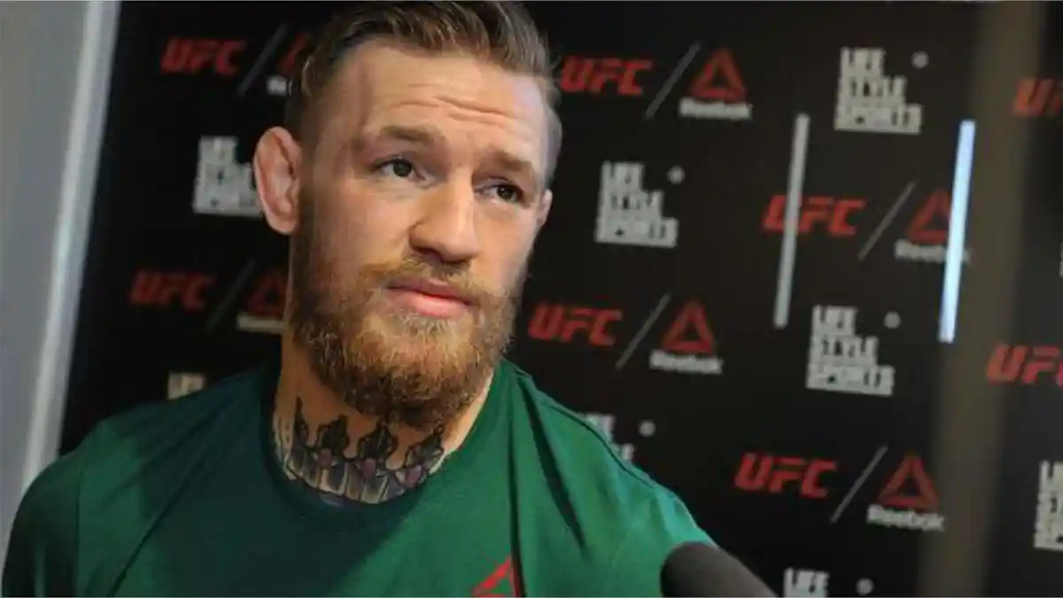 Bintang UFC Conor McGregor Menyerahkan Diri ke Polisi Setelah Insiden Perkelahian di Brooklyn