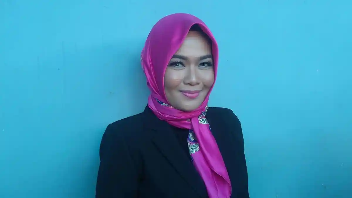 Ternyata, Selama Ini Waktu yang Dibutuhkan Dea Mirella untuk 'Move On'