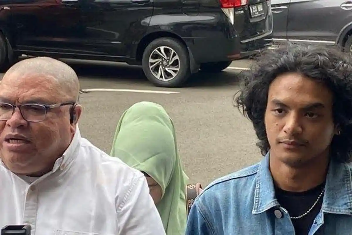 Vadel Badjideh Tak Mau Dilarang Mencintai Lolly Lantaran Haknya