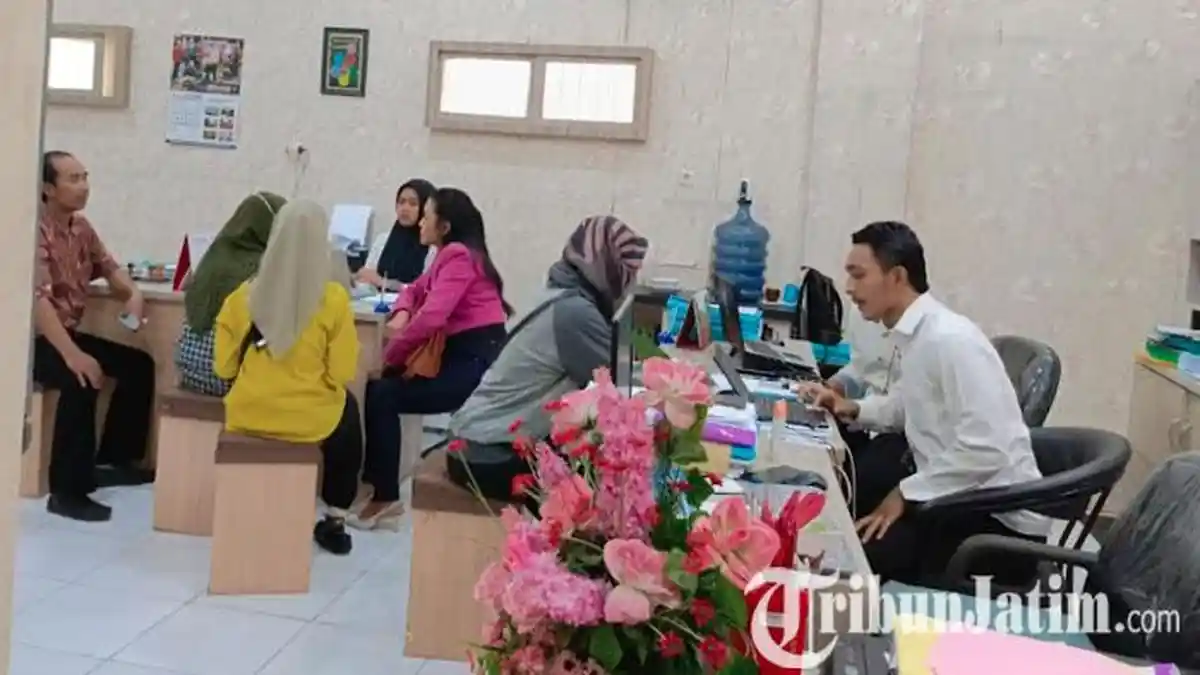 Gadis 15 Tahun di Jember Ditemukan di Kebun Tengah Lemas dan Linglung, Diduga Korban Pencabulan