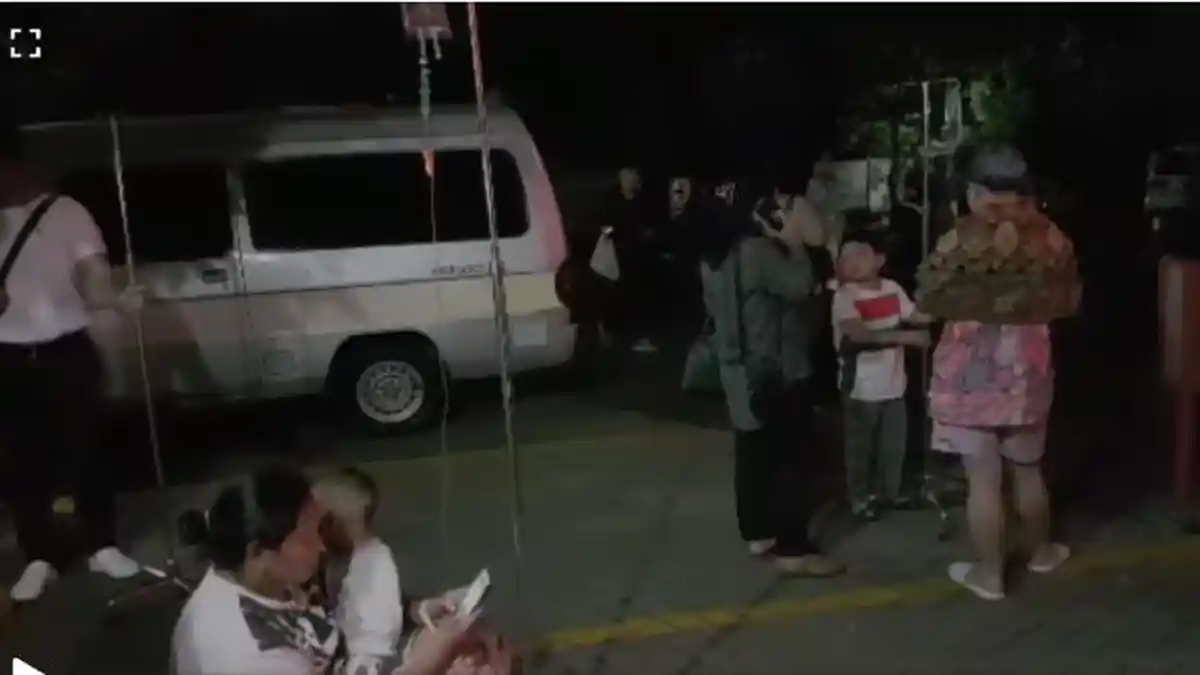 Gempa 7,4 SR, Rina Lari Dari Lantai 3 Rumah Sakit Sambil Gendong Anak dan Bawa Tiang Infus