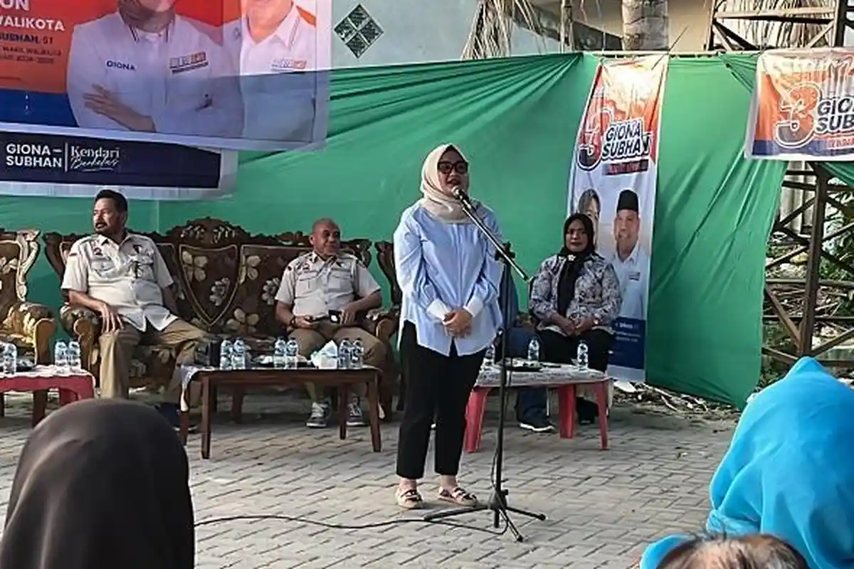 Giona-Subhan Didampingi Dewan Pakar DPP PKS Sukrawardi Dahlan Kampanye Pilkada Kendari 2024 di Bende