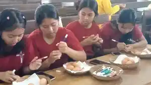 Lomba-menghias-telur-di-gedung-gereja-jemaat-Ebenhaezer-Kampung-Baru.jpg