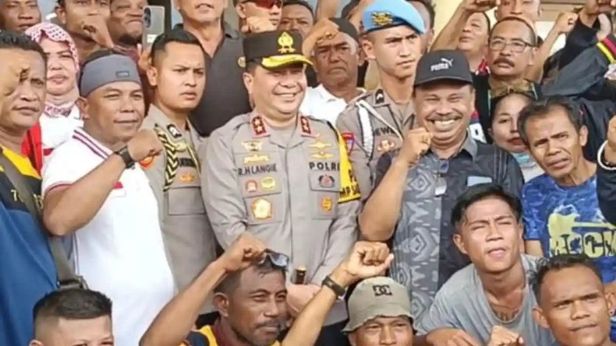 Gelar Aksi di Polda Sulut, Ini yang Dikeluhkan Pedagang Pasar Bersehati Manado