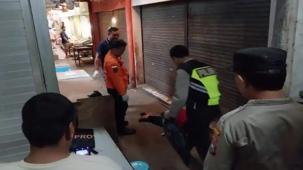 Pengemis Ditemukan Meninggal Dunia di Pasar Kepanjen Malang