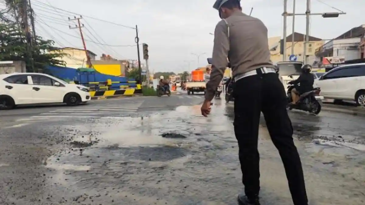 Pipa PDAM Balikpapan di Simpang Beller Bocor, Debit Air Turun, Daftar Daerah yang Terdampak