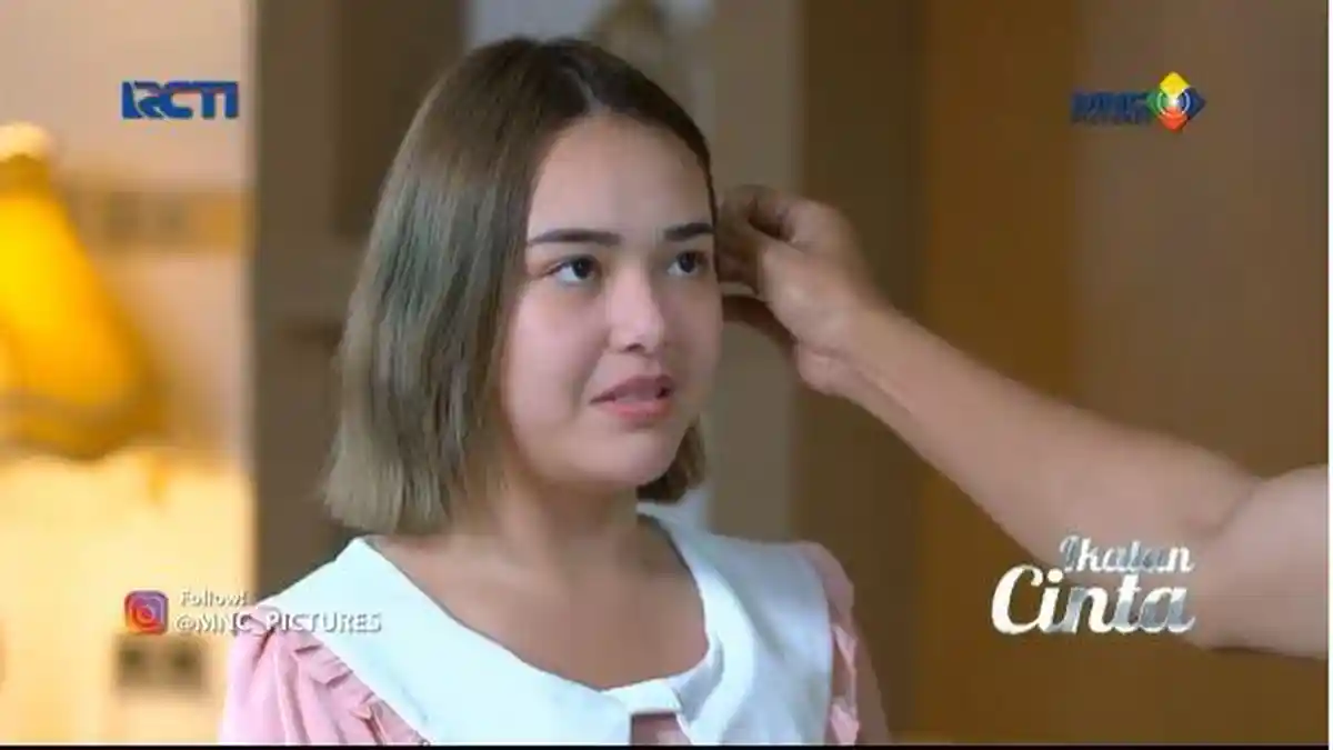 Amanda Manopo Dikabarkan Jatuh dari Tangga saat Syuting Ikatan Cinta