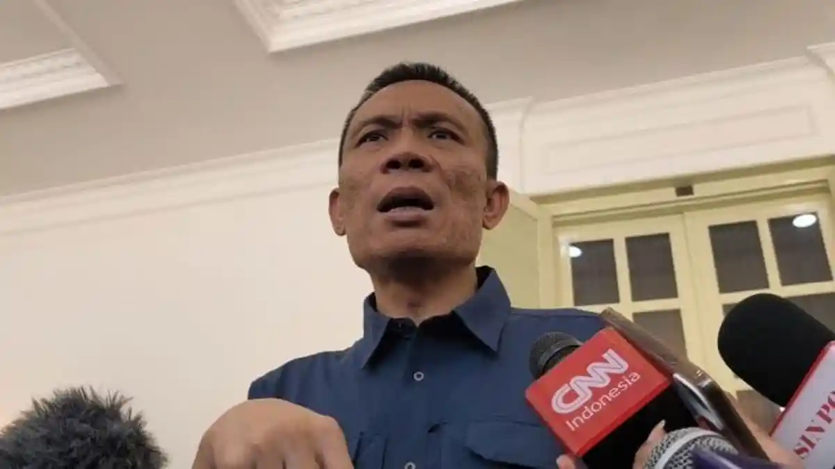 Rismon Sianipar Dipolisikan, Pelapor Klaim Rugi Rp6 Juta Beli 60 Buku ...