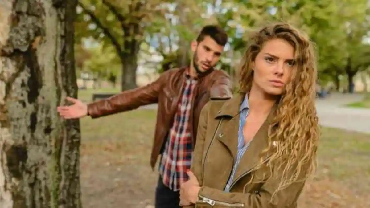 Ternyata 5 Zodiak Ini Dikenal Susah Move On dari Mantan Pacar, Cek di Sini Yuk!