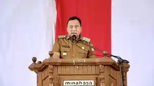 Bupati-Minahasa-Robby-Dondokambey-resmi-JKHJKIOU89089080.jpg