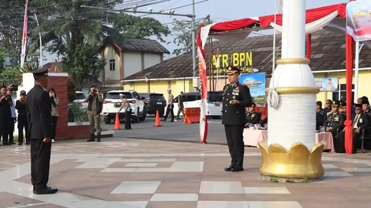 HUT Bhayangkara ke-80, Polri Dituntut Bertransformasi Makin Profesional, Modern, dan Dipercaya - Sripoku.com
