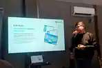 Menyulap Ide Jadi Karya, Tablet ini Jadi Kanvas Digital Kreator Muda Bandung