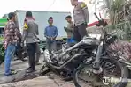 Kondisi-motor-Yamaha-Vixion-yang-terbakar-di-Kota-Probolinggo-usai-isi-bensin.jpg
