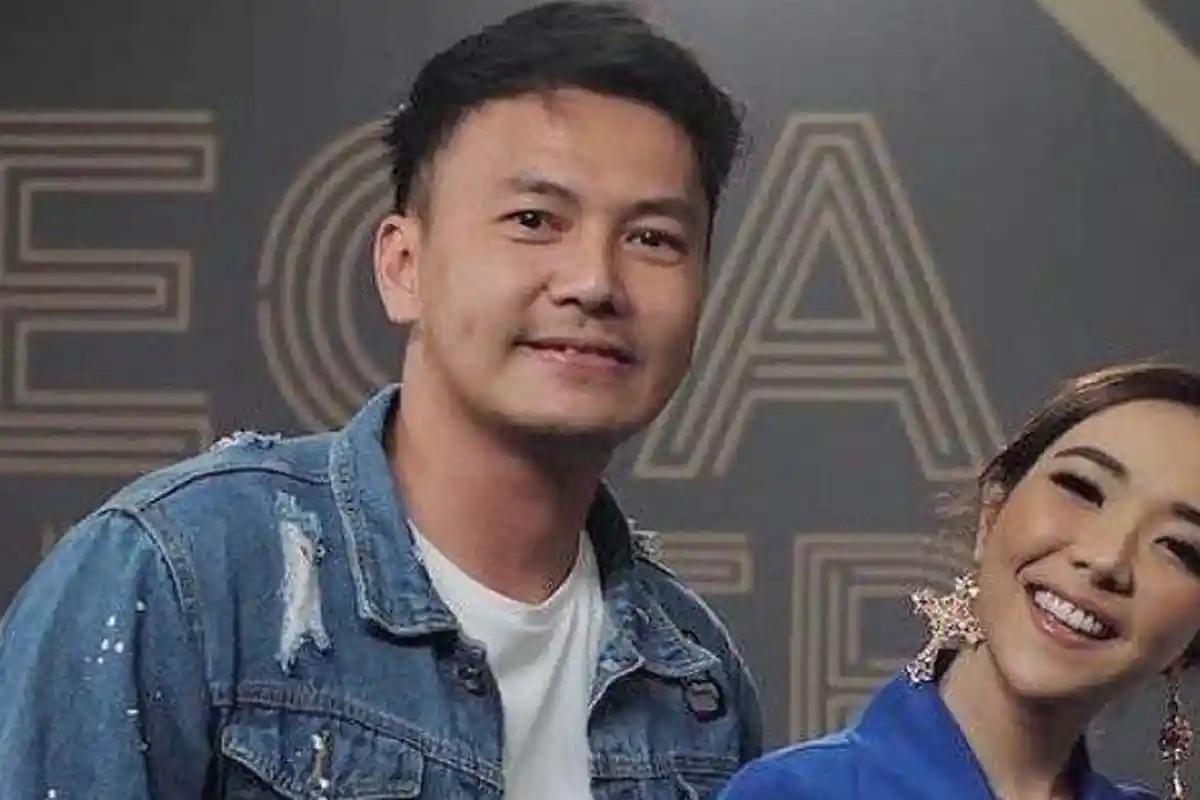 Gisel jadi Tersangka Video Syur, Respon Wijin Kepada Kekasihnya Bikin Haru 'Tuhan Tidak Tidur'