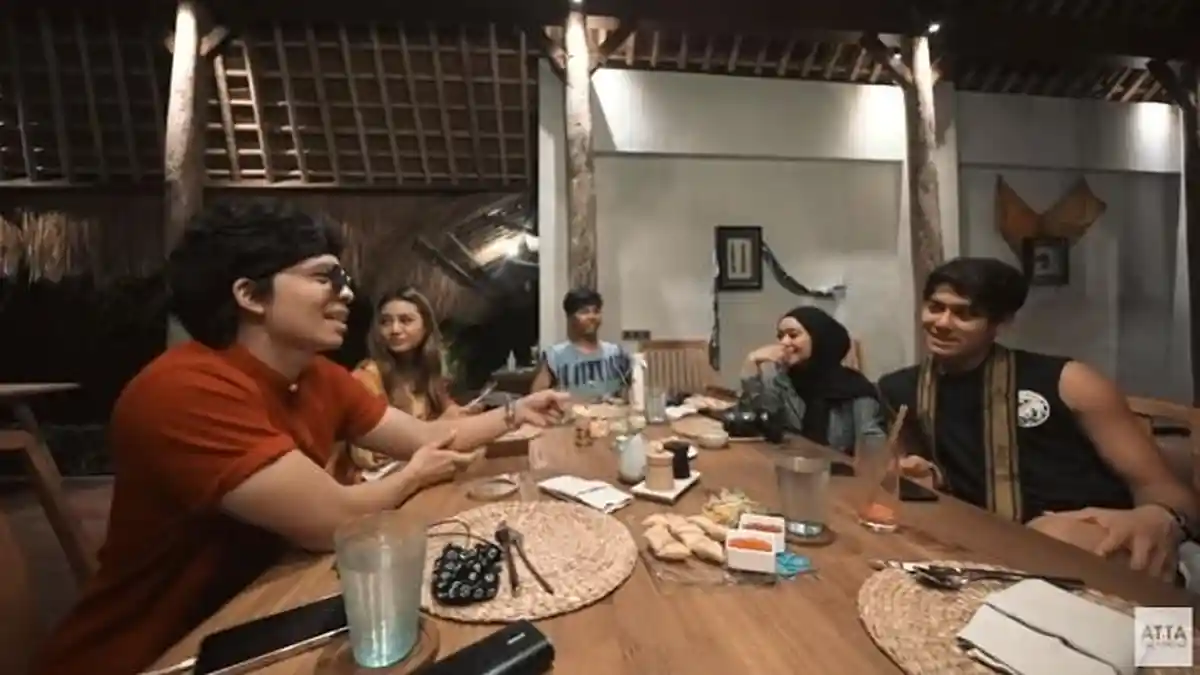 Foto Prewedding-nya Dibocorkan Aurel Hermansyah, Lesti Kejora Hanya Senyum, Rizky Billar Berdalih