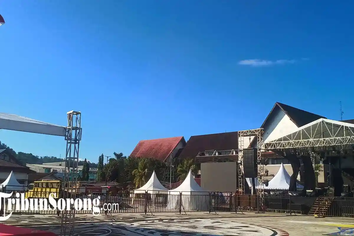 Intip Persiapan Malam Gembira Sambut Pilkada 2024 di Kota Sorong, Ada Tipe-X Siap Menghibur 