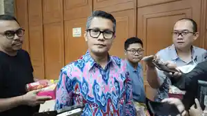 Febri-Hendri-Antoni-Arif-ancam-banned-Google-Pixel.jpg