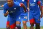 Arema Cronus Latihan Jelang Final IIC 2014