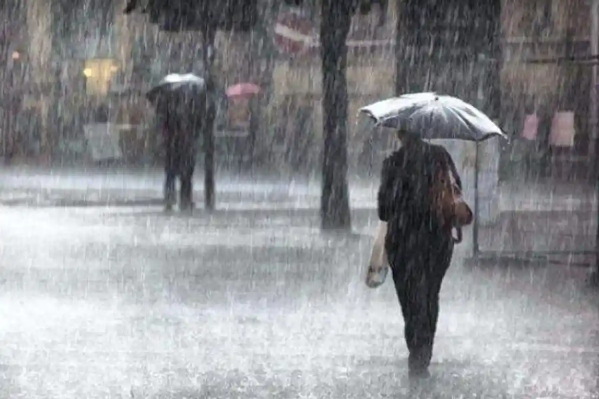 Peringatan Dini Hari Ini Kamis 25 Agustus 2022: Berikut Wilayah yang Berpotensi Alami Cuaca Ekstrem