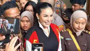 nikita-mizani-dituntut-11.jpg