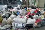 Astanaanyar-Kota-Bandung-lautan-sampah-Selasa-2982023.jpg