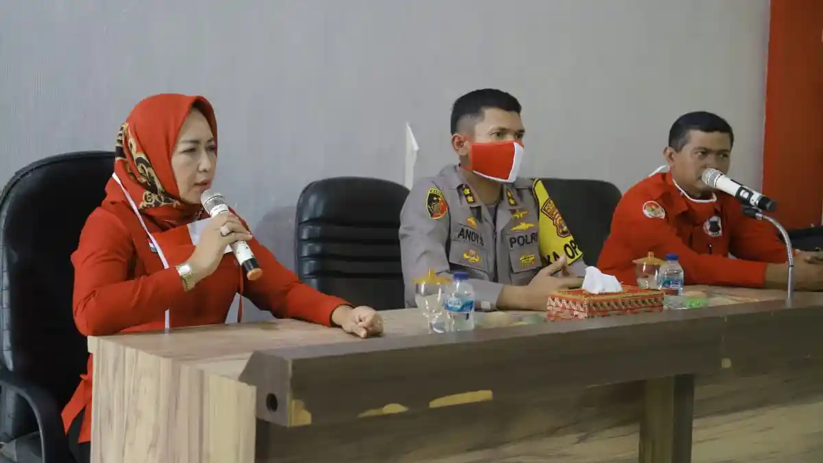DPC PDIP Tulangbawang Laporkan Aksi Pembakaran Bendera Partai ke Polres Tuba