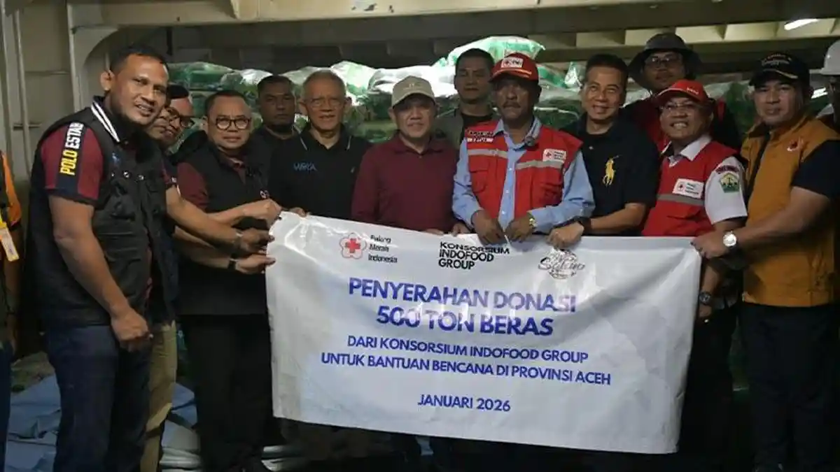 Kapal Kemanusiaan PMI Bawa 500 Ton Beras, Diterima Wagub di Pelabuhan Krueng Geukuh Aceh Utara 