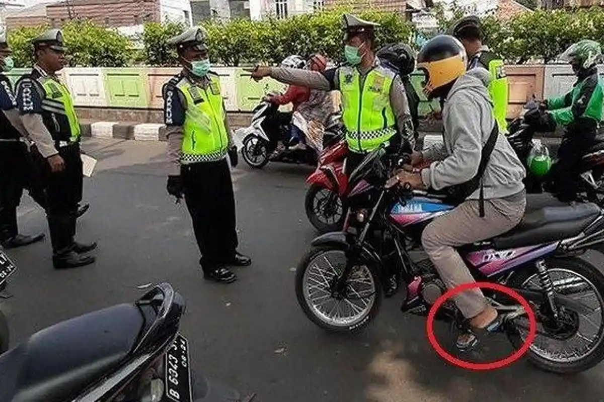 SIAP-SIAP! Polisi Gelar Razia Pajak Kendaraan Bermotor 2023, Penunggak PKB Akan Ditilang Langsung
