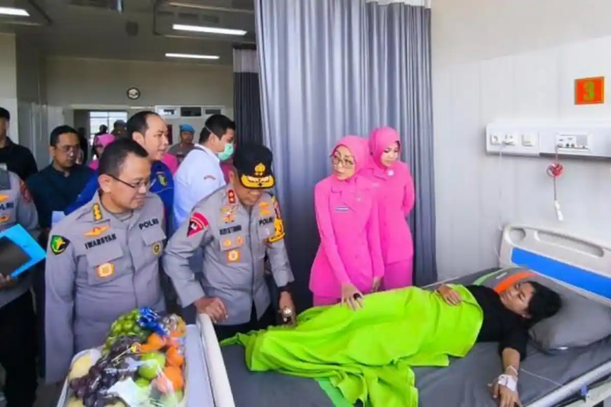 Syifa Terkulai Lemas di Ranjang RS, Jatuh saat Antre Makan Gratis Anak KDM