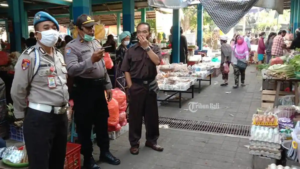 Terjunkan 33 Personel, Pedagang Terkejut Saat Polres Badung Grebek Pasar