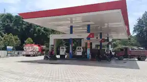Suasana-pengisian-BBM-di-SPBU-5485709-Atambua-terpantau-lengang-1234.jpg