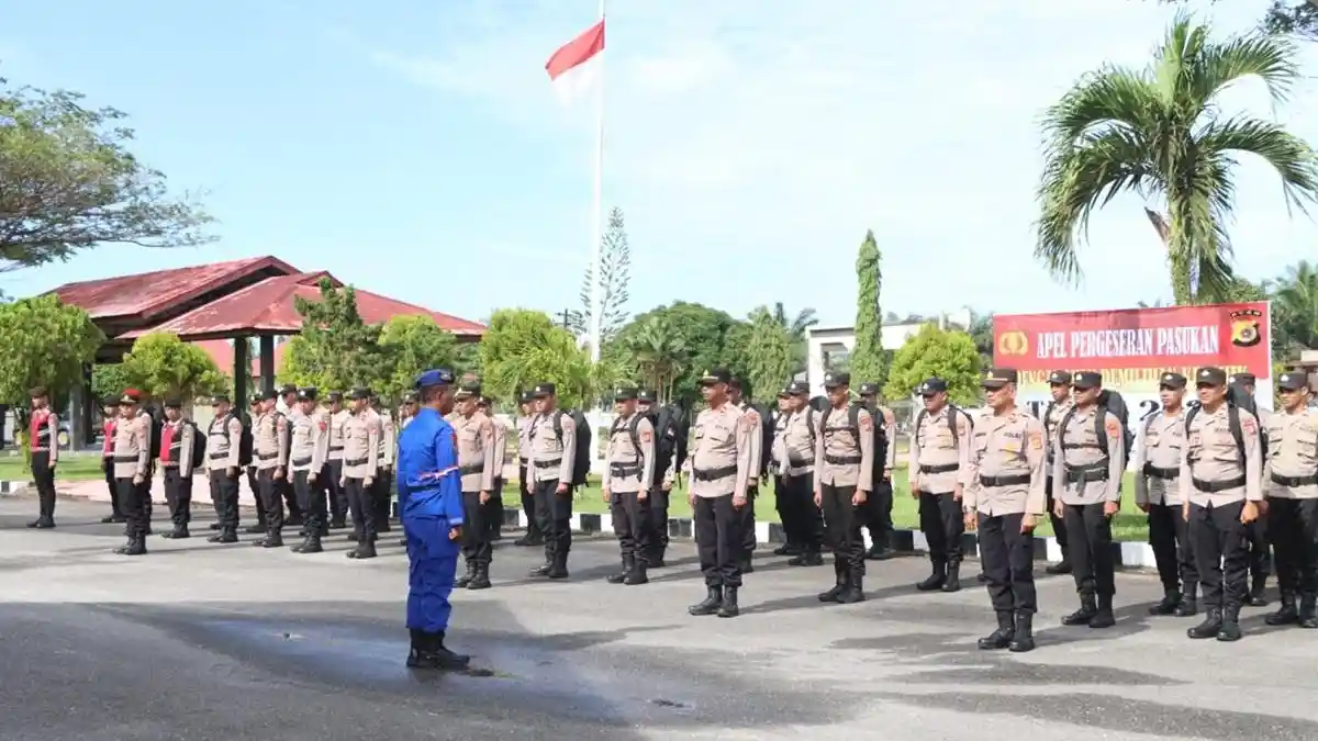 Polres Aceh Singkil Lepas Pasukan Pengamanan Pilchiksung 