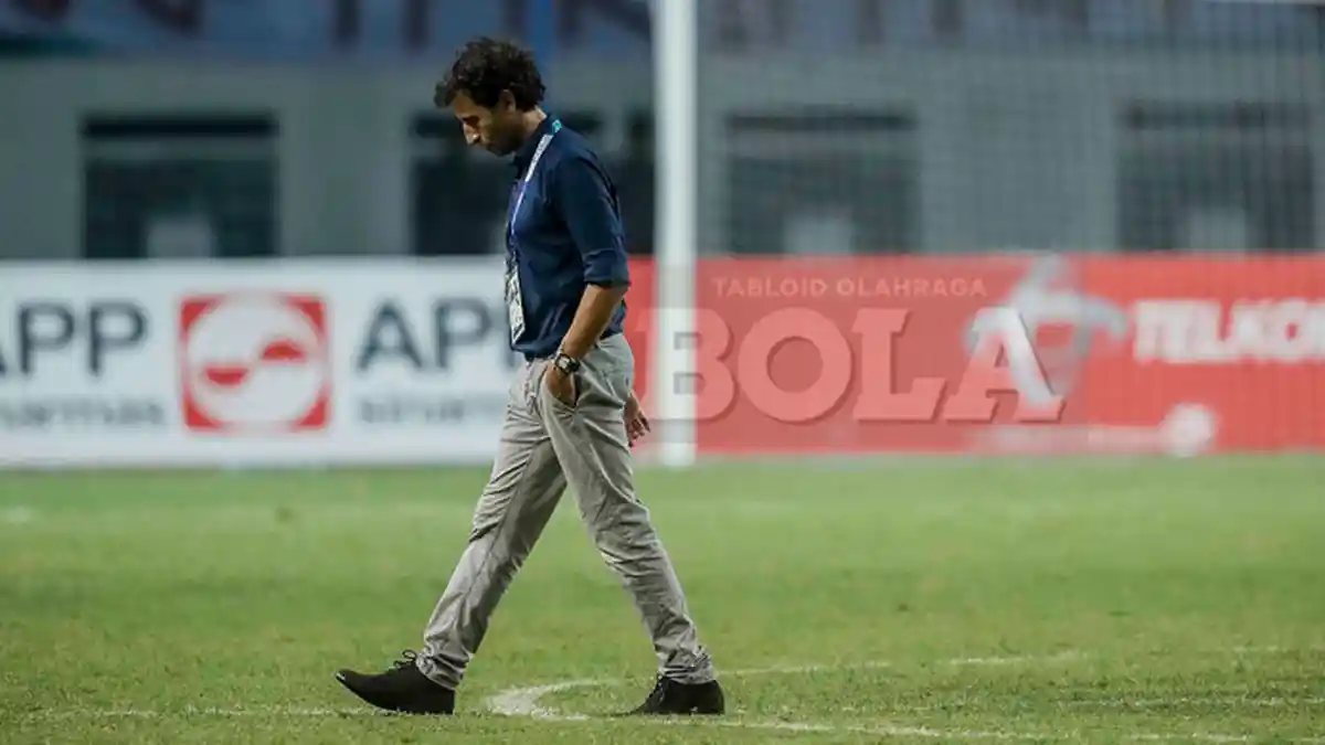 Netizen Serbu Akun Instagram Luis Milla, Memohon Agar Tetap Melatih Timnas Indonesia
