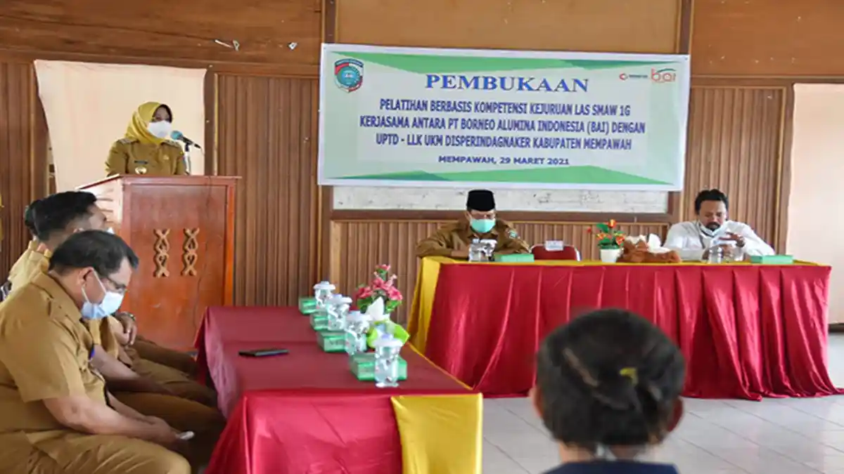 Hadiri Pelatihan Berbasis Kompetensi, Ini yang Disampaikan Bupati Erlina
